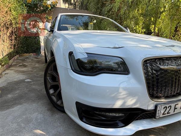 کرایسلەر 300 2016 بۆ فرۆشتن لە عێراق - هەولێر